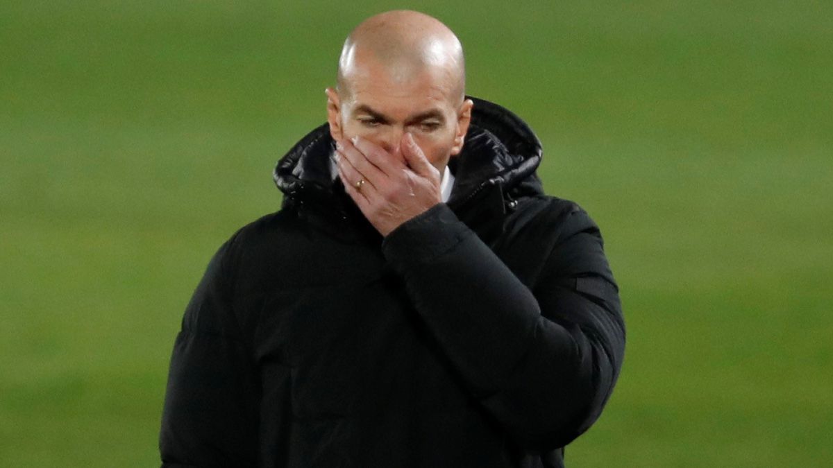 Новость на сайте FondoRuso.ru /assets/img//news/2021/2021-01-22-58-zidane-covid.jpg