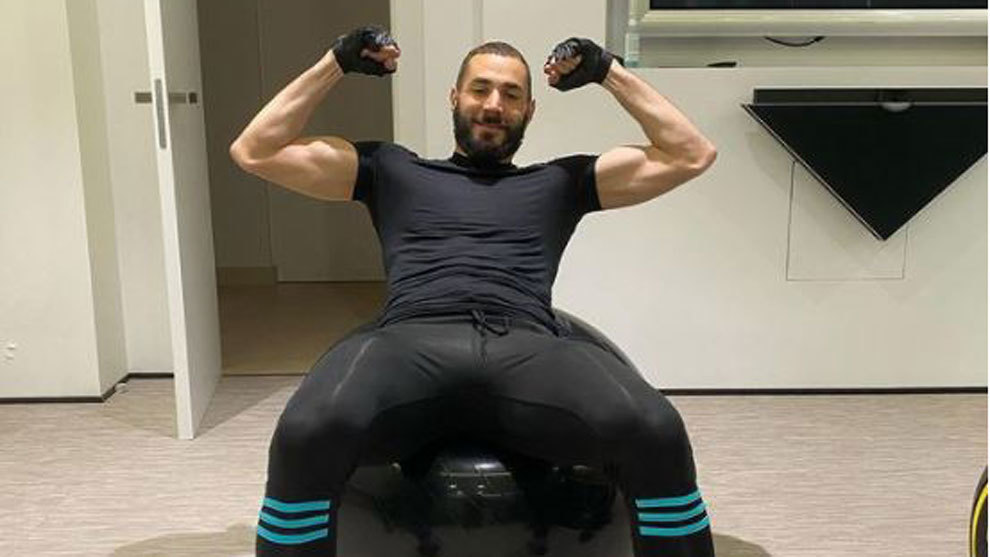 Новость на сайте FondoRuso.ru /assets/img//news/2021/2021-02-26-53-benzema.jpg