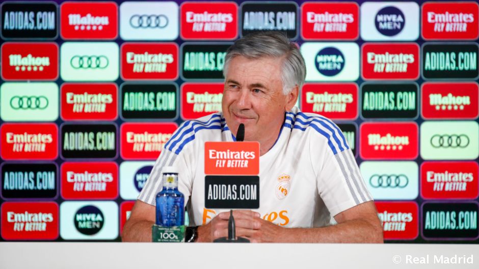 Новость на сайте FondoRuso.ru /assets/img//news/2021/2021-08-13-00-ancelotti.jpg