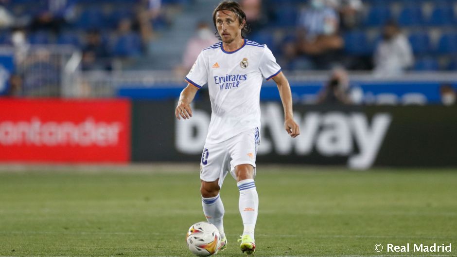 Новость на сайте FondoRuso.ru /assets/img//news/2021/2021-09-21-27-modric.jpg