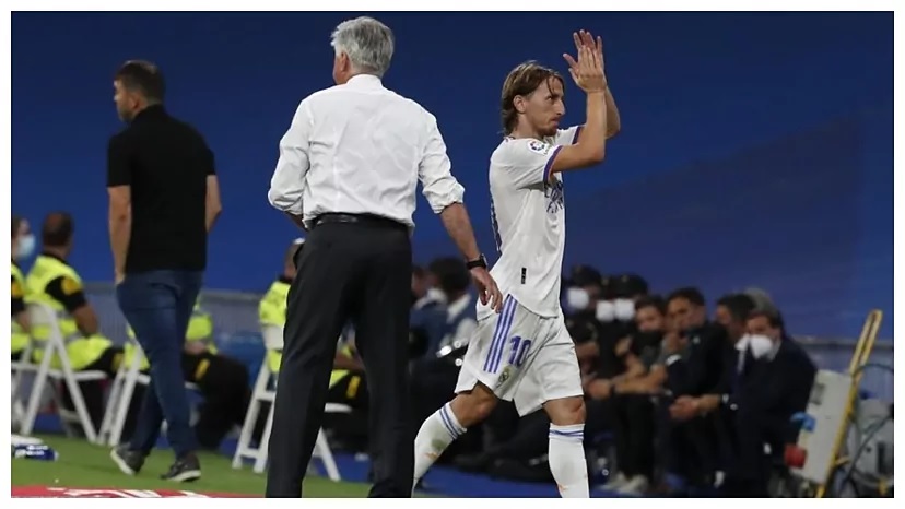 Новость на сайте FondoRuso.ru /assets/img//news/2021/2021-10-07-21-modric.jpg