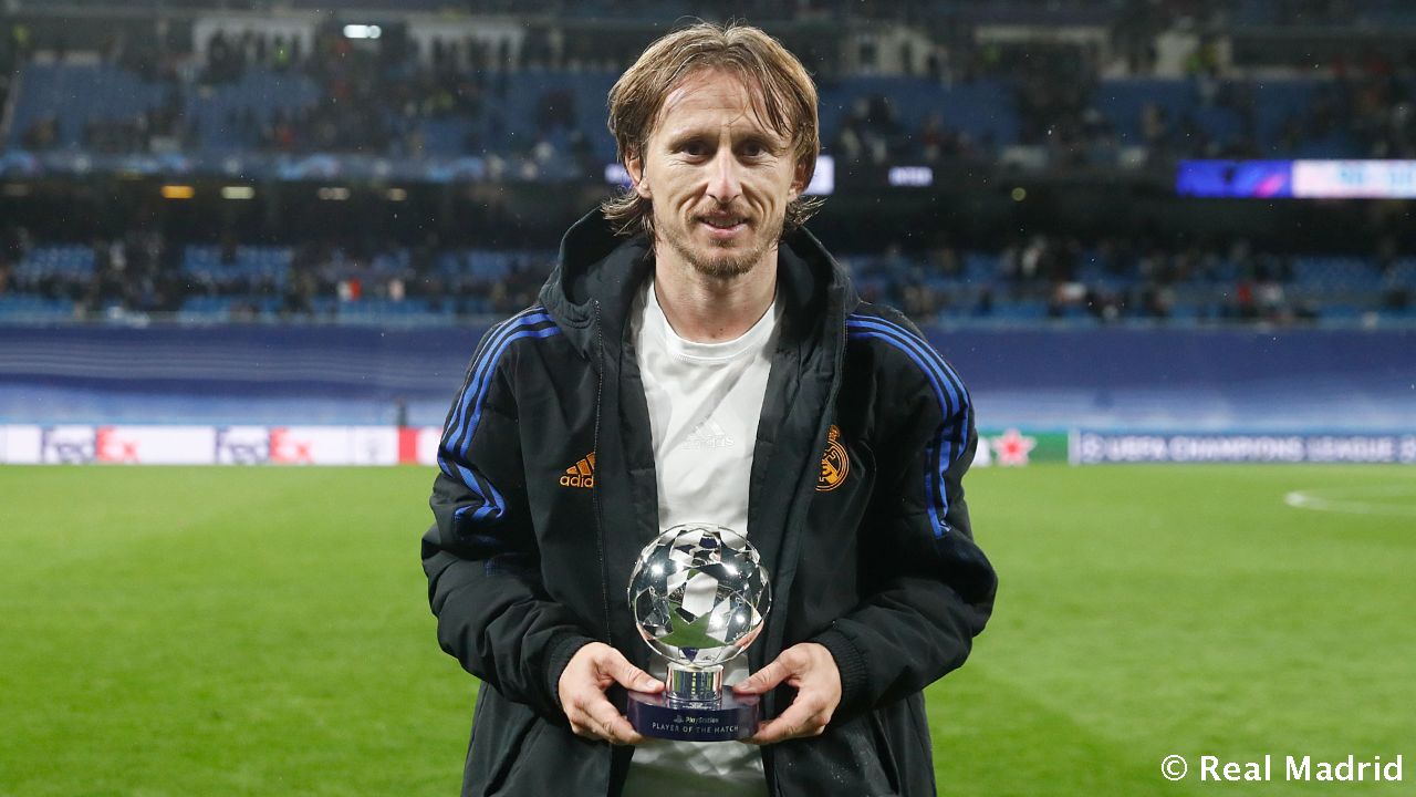 Новость на сайте FondoRuso.ru /assets/img//news/2021/2021-12-08-00-modric.jpg