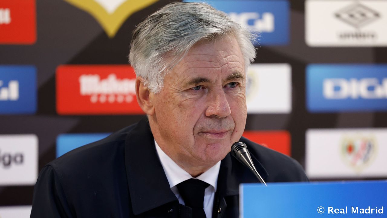 Новость на сайте FondoRuso.ru /assets/img//news/2021/2022-02-27-28-ancelotti.jpg