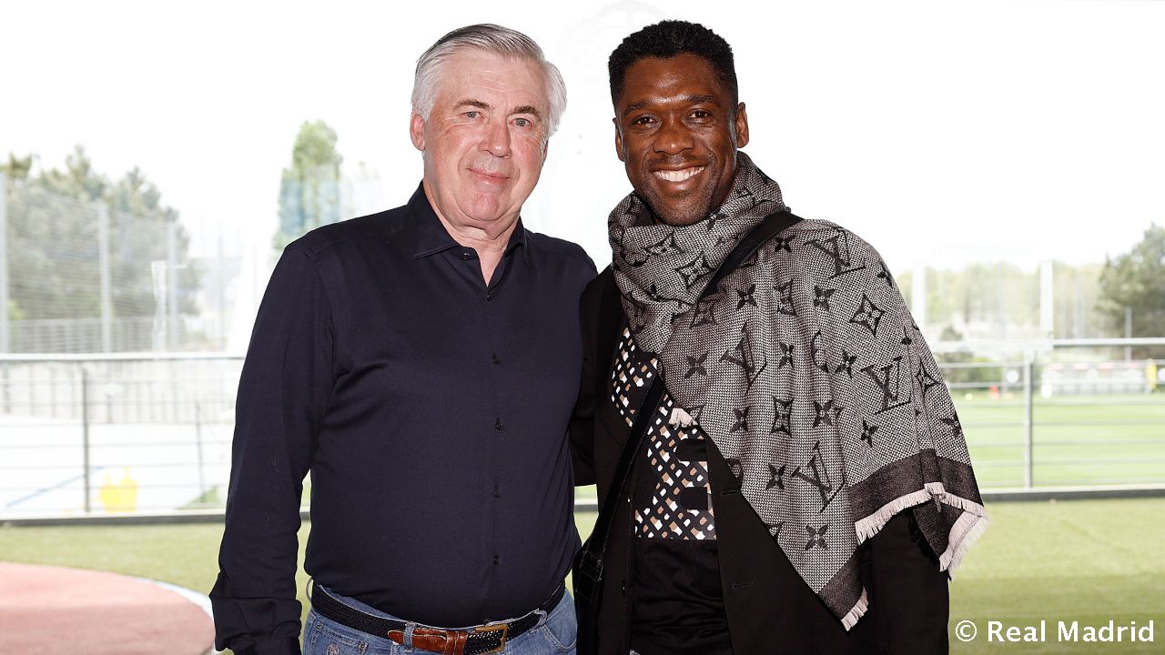 Новость на сайте FondoRuso.ru /assets/img//news/2021/2022-05-03-35-seedorf.jpg