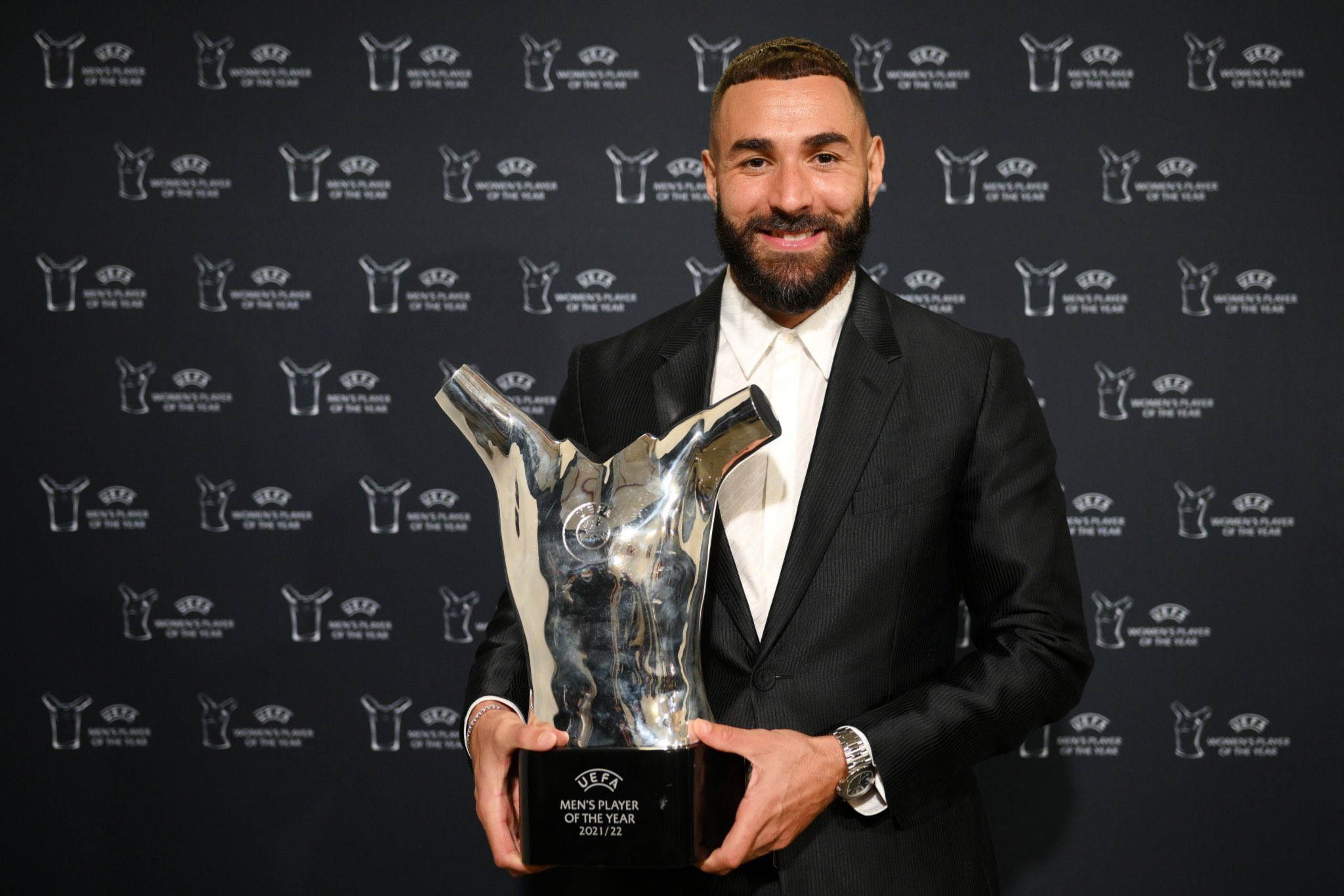 Новость на сайте FondoRuso.ru /assets/img//news/2021/2022-08-26-05-benzema-the-best.jpeg