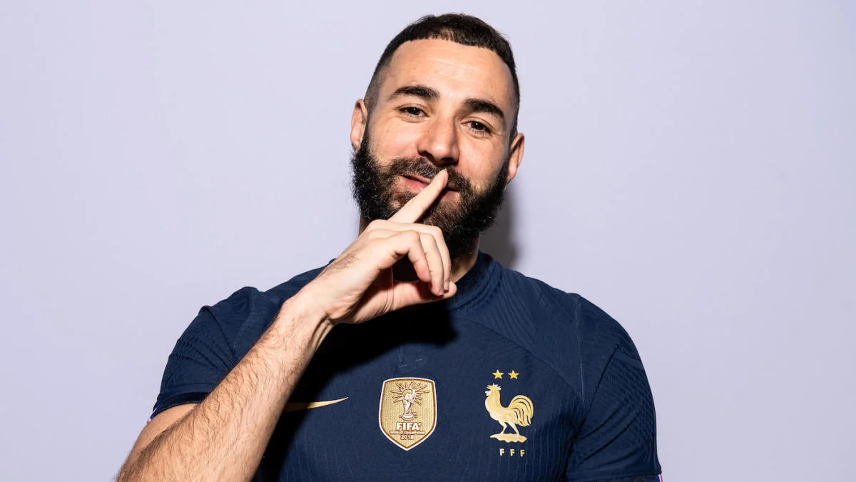Новость на сайте FondoRuso.ru /assets/img//news/2022/2022-12-28-09-karim-benzema-fr.png
