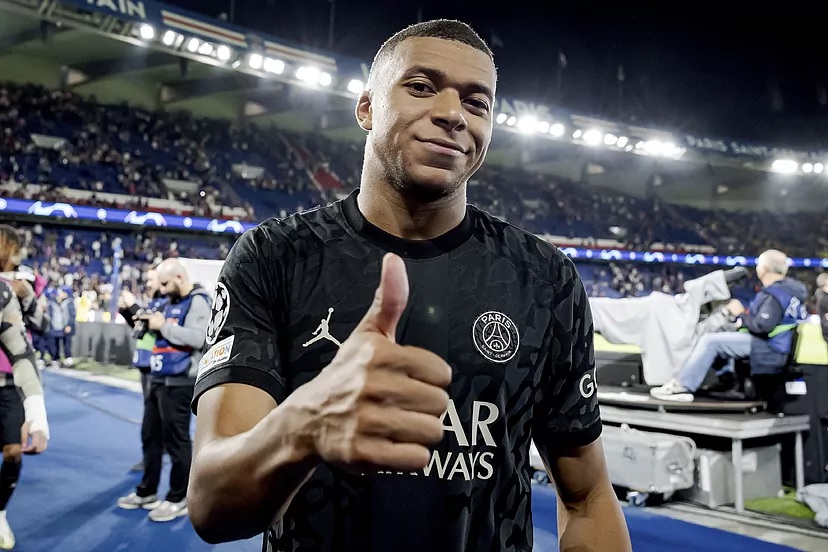 Новость на сайте FondoRuso.ru /assets/img//news/2023/2023-11-02-07-mbappe.jpg