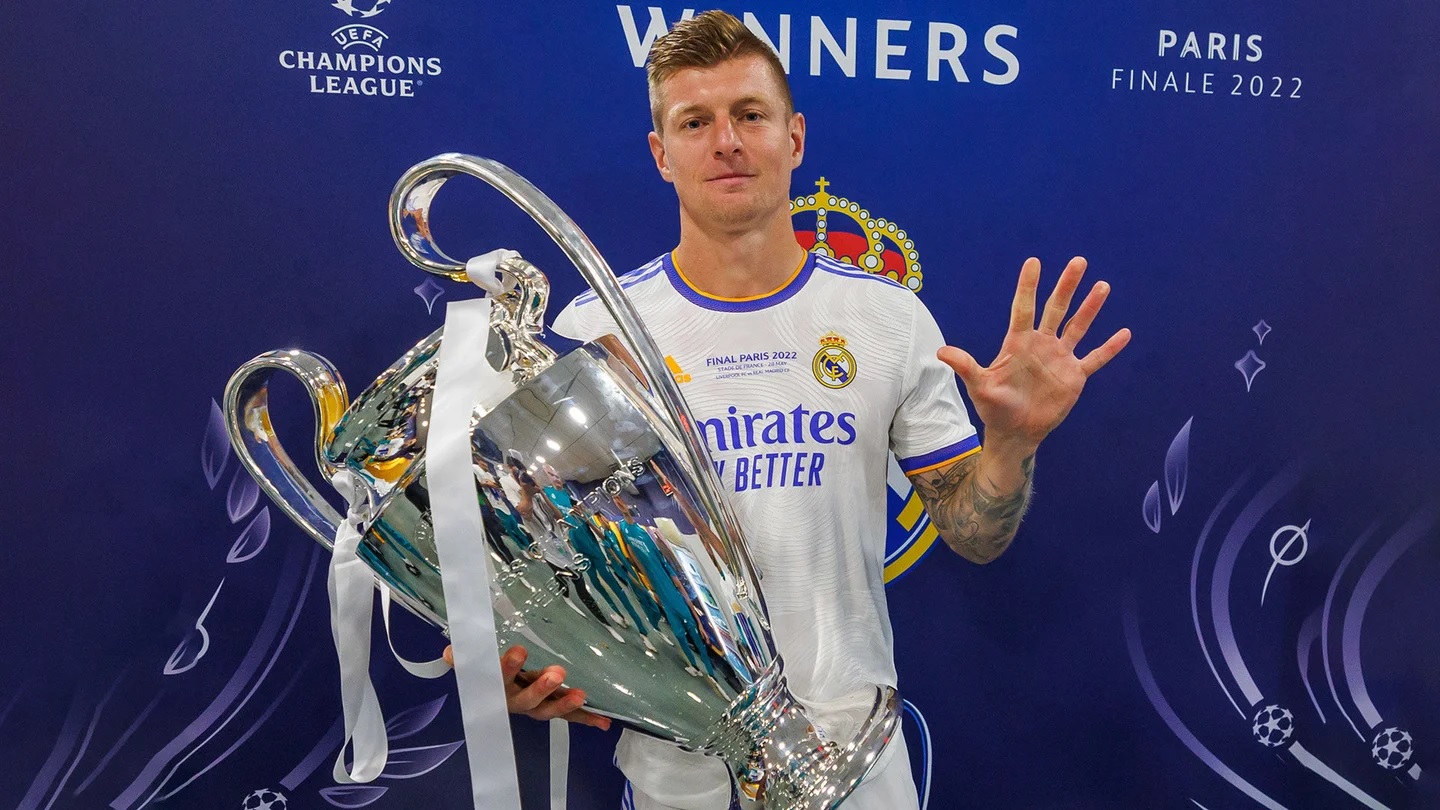 Новость на сайте FondoRuso.ru /assets/img//news/2023/2024-05-21-03-kroos.jpg