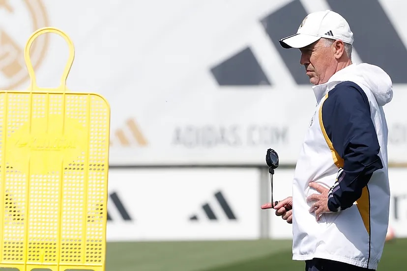 Новость на сайте FondoRuso.ru /assets/img//news/2023/2024-07-15-40-ancelotti.jpg