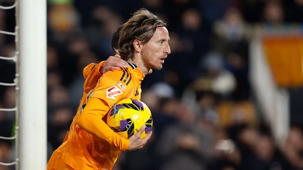 Новость на сайте FondoRuso.ru /assets/img//news/2025/2025-01-04-56-modric.jpg