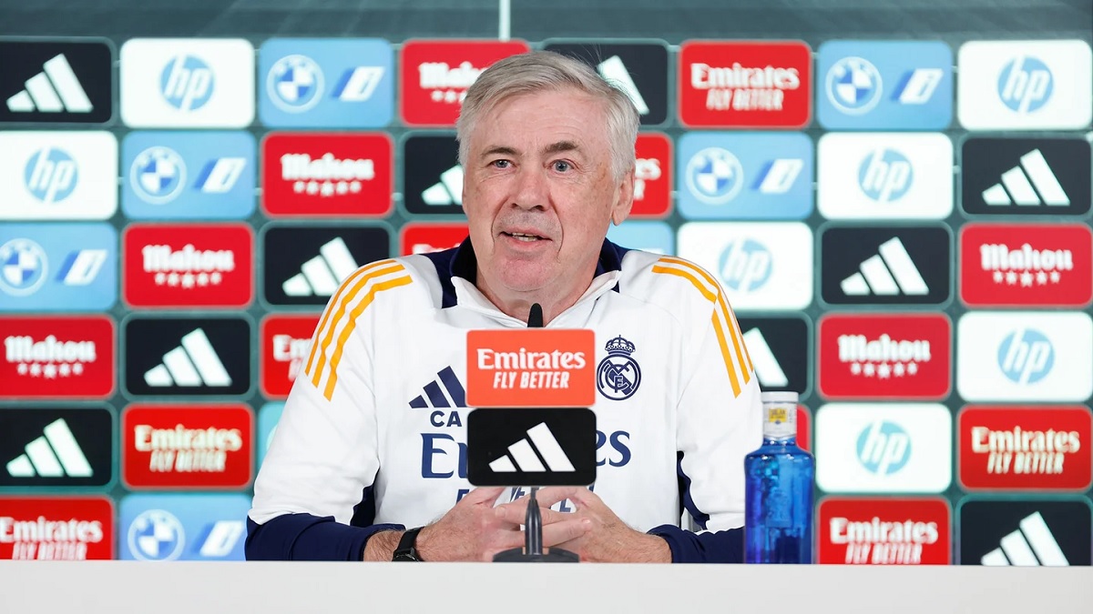 Новость на сайте FondoRuso.ru /assets/img//news/2025/2025-01-18-57-ancelotti.jpg