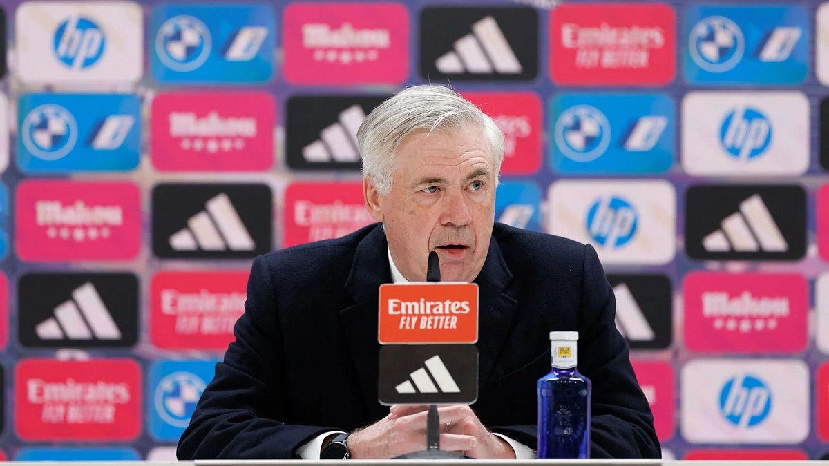 Новость на сайте FondoRuso.ru /assets/img//news/2025/2025-02-09-55-ancelotti.jpg