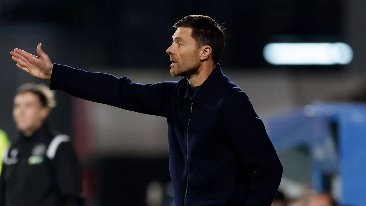Новость на сайте FondoRuso.ru /assets/img//news/2025/2025-12-18-35-xabi-alonso.jpg