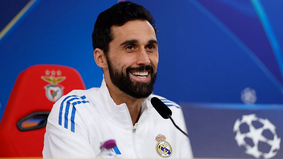 Новость на сайте FondoRuso.ru /assets/img//news/2025/2026-02-17-14-arbeloa.jpg