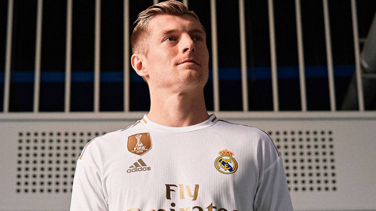 Новость на сайте FondoRuso.ru /assets/img/news/2020/2020-05-25-20200525-kroos.jpg