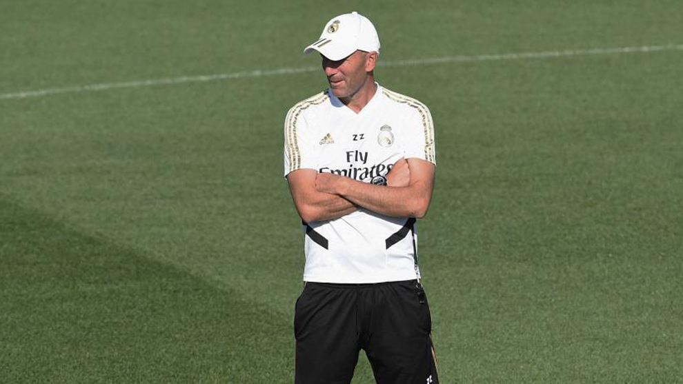 Новость на сайте FondoRuso.ru /assets/img/news/2020/2020-08-20-41-zidane.jpg