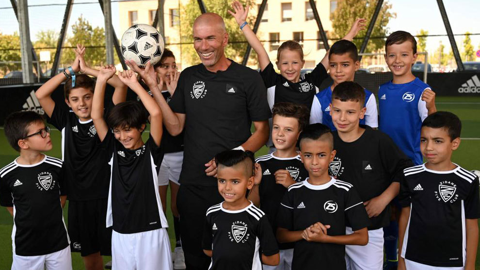Новость на сайте FondoRuso.ru /assets/img/news/2020/2020-08-20-50-zidane.jpg