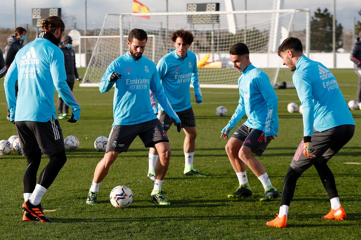 Серхио Рамос тренировался в общей группе