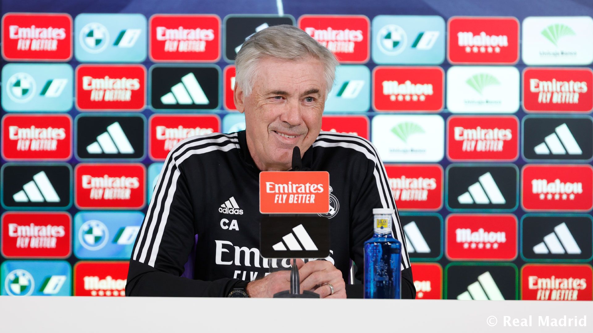 Новость на сайте FondoRuso.ru /assets/img/news/2022/2023-02-17-52-ancelotti.jpg